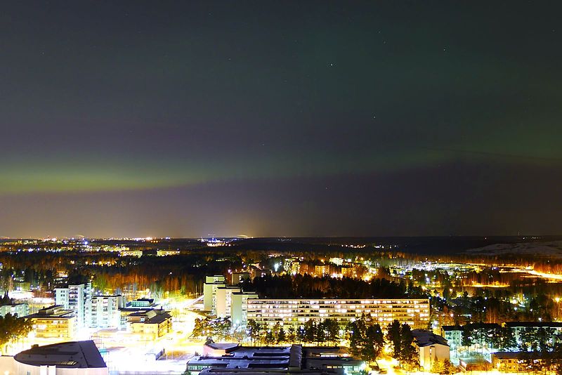 Look up! You may get to see the northern lights tonight